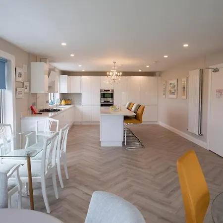 Claddagh House Luxury Self Catering Ferienhaus